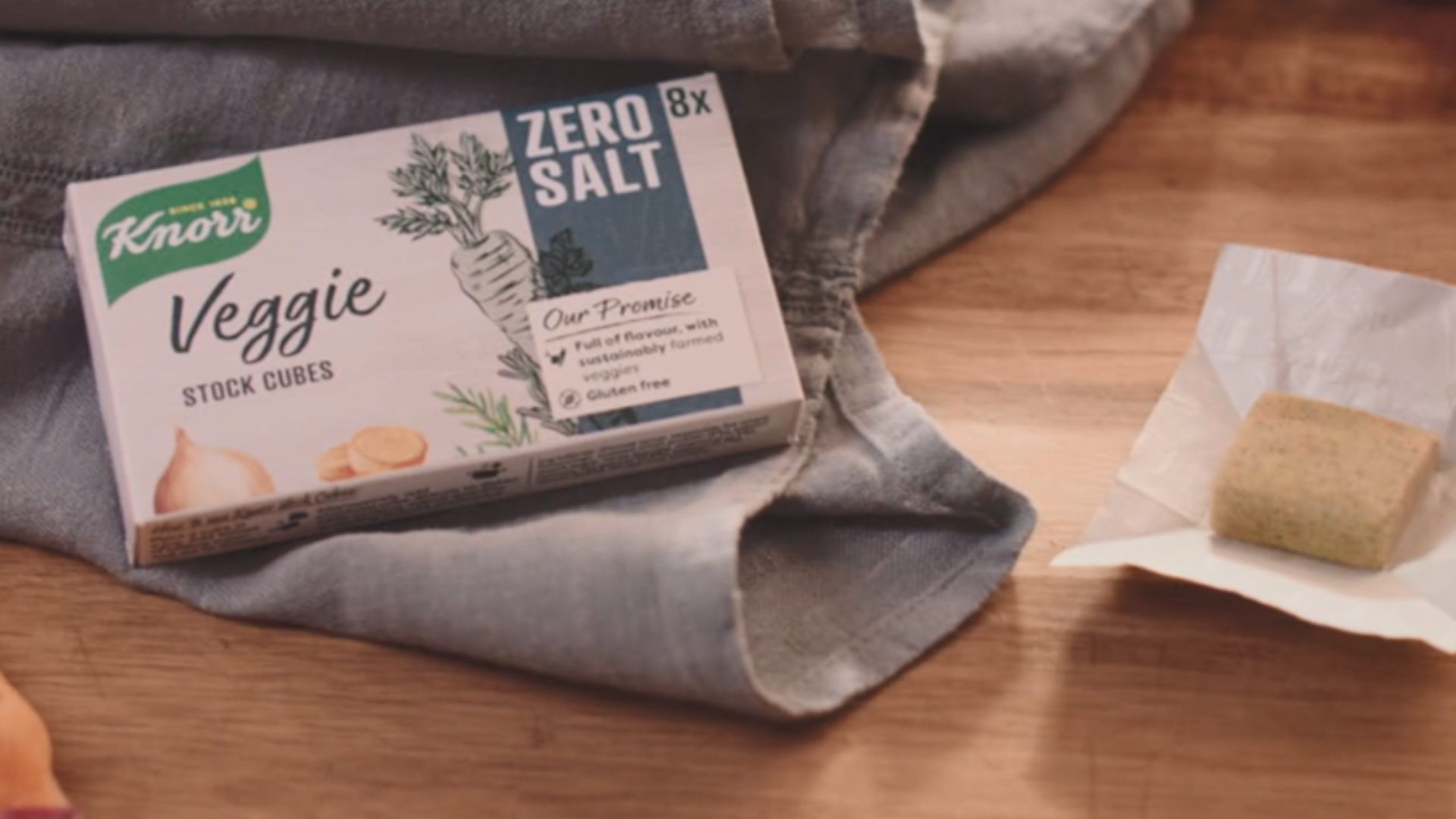 Afbeelding van doos zoutvrije groentebouillonblokjes.